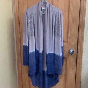 Vocal high-low cardigan with crystals